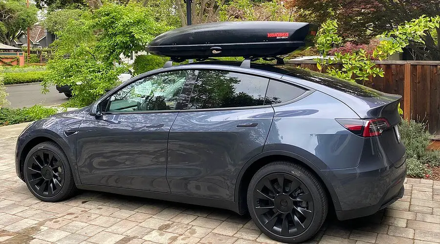 Tesla Model Y Roof Box