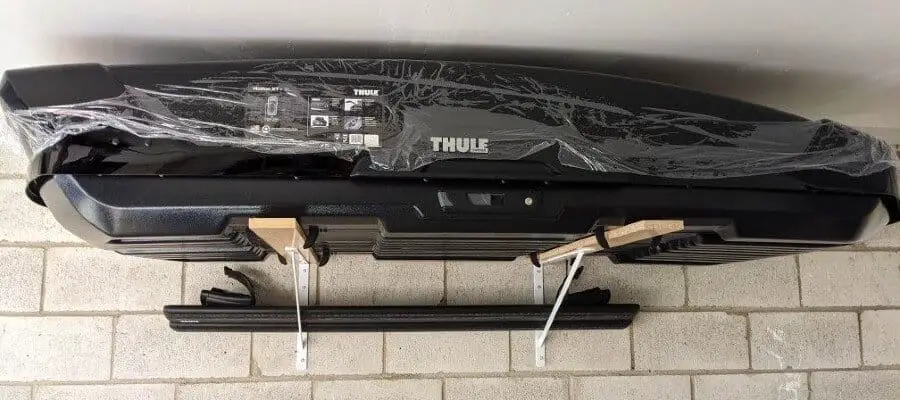How to Store a Thule Roof Box in the Garage
