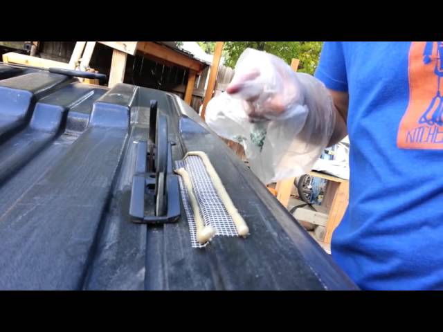 How to Fix a Roof Box