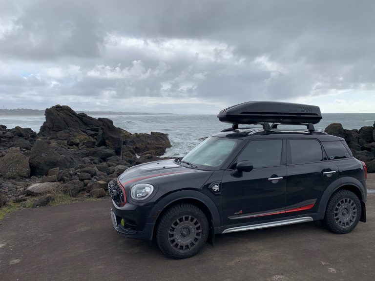 Mobil Rooftop Mini Mini Roof Box Review: Ultimate Compact Storage Solution (2024)